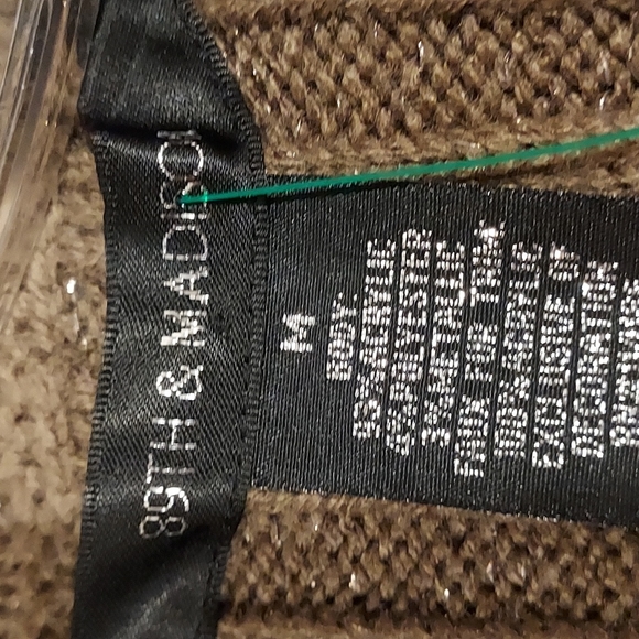 NWOT Women's 89th &Madison Faux Fur Sweater Vest W/Belt  Size M - Picture 2 of 10